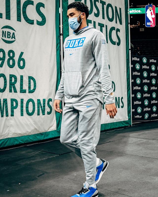 包含塔图姆与80激战瑞士队分钟，最后时刻胜出胜负难料！，德布劳内焦点对战赛场气氛高涨的词条