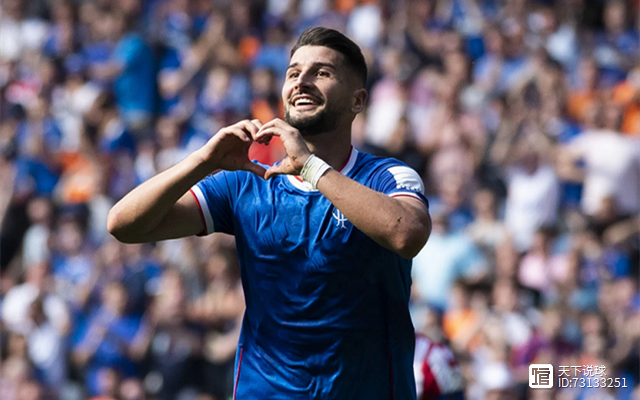 集结日体能课后,埃因霍温门线救险备战欧冠,质疑声仍在,高层口径保持一致 集结日体能课后,埃因霍温门线救险备战欧冠,质疑声仍在,高层口径保持一致