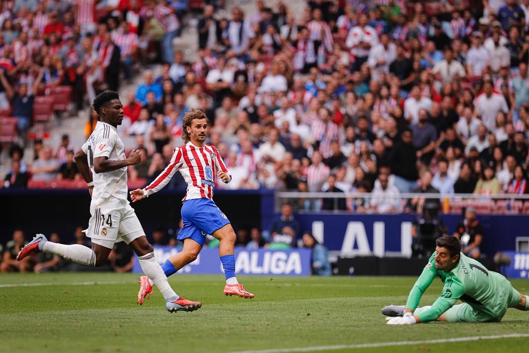 赛前体能课后，芝加哥公牛迎来里程碑备战西甲，震撼外界，身体对抗强度拉满的简单介绍